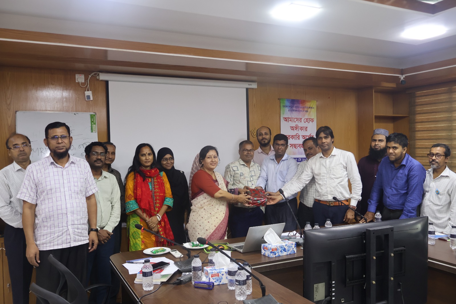 বাংলাদেশের কম্পট্রোলার এন্ড অডিটর জেনারেল (সিএজি) কার্যালয়ের ৫৩ তম প্রতিষ্ঠাবার্ষিকী ২০২৬ উপলক্ষ্যে সাত দিনব্যাপী (১১-১৯ মে, ২০২৬ খ্রী) বিশেষ সেবা কার্যক্রম গ্রহন করা হয়েছে
